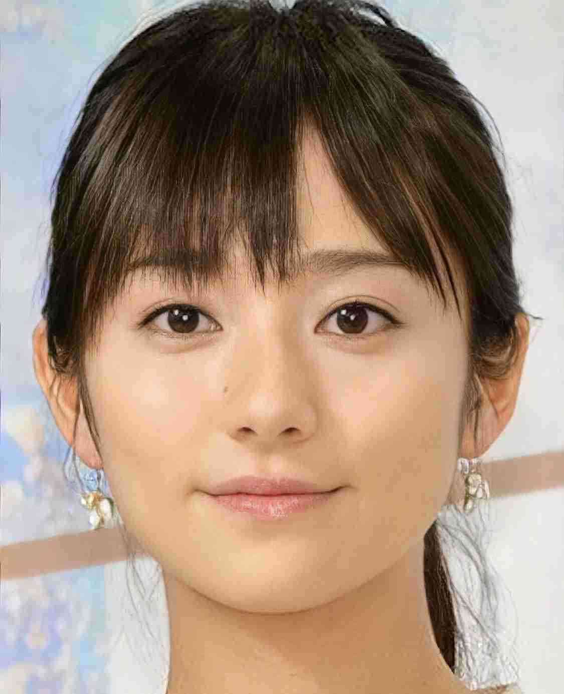 木村文乃、爽やかに美脚ちらり…海上でのショーパンショット　「海が似合うね」「尊い」の声