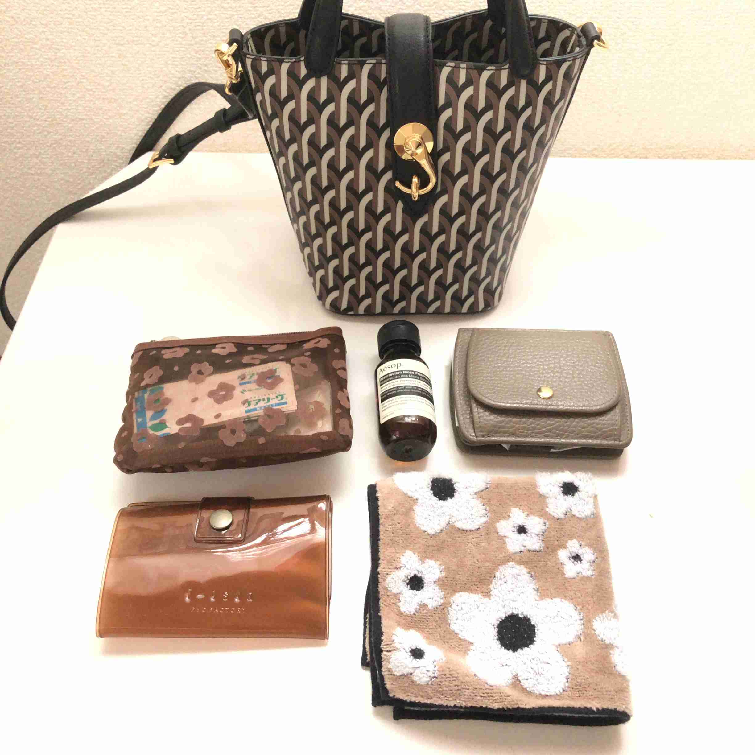 バッグの中身を見せてください【2022初夏】