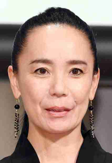 河瀬直美監督、撮影中にスタッフの腹を蹴ったと報じた“文春砲”を否定「足元に足で抵抗」