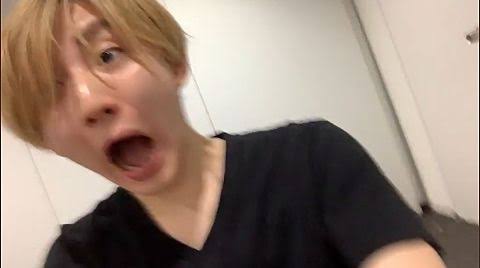 芸能人の自撮りが見たい！