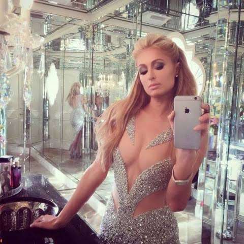 芸能人の自撮りが見たい！