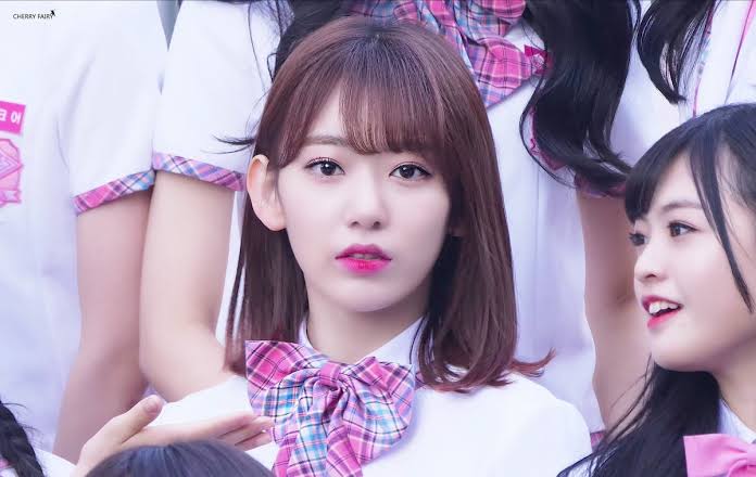 韓国でアイドル活動の宮脇咲良、印象激変の最新ショットが大反響