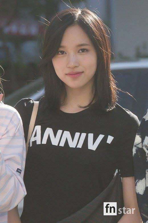 韓国でアイドル活動の宮脇咲良、印象激変の最新ショットが大反響