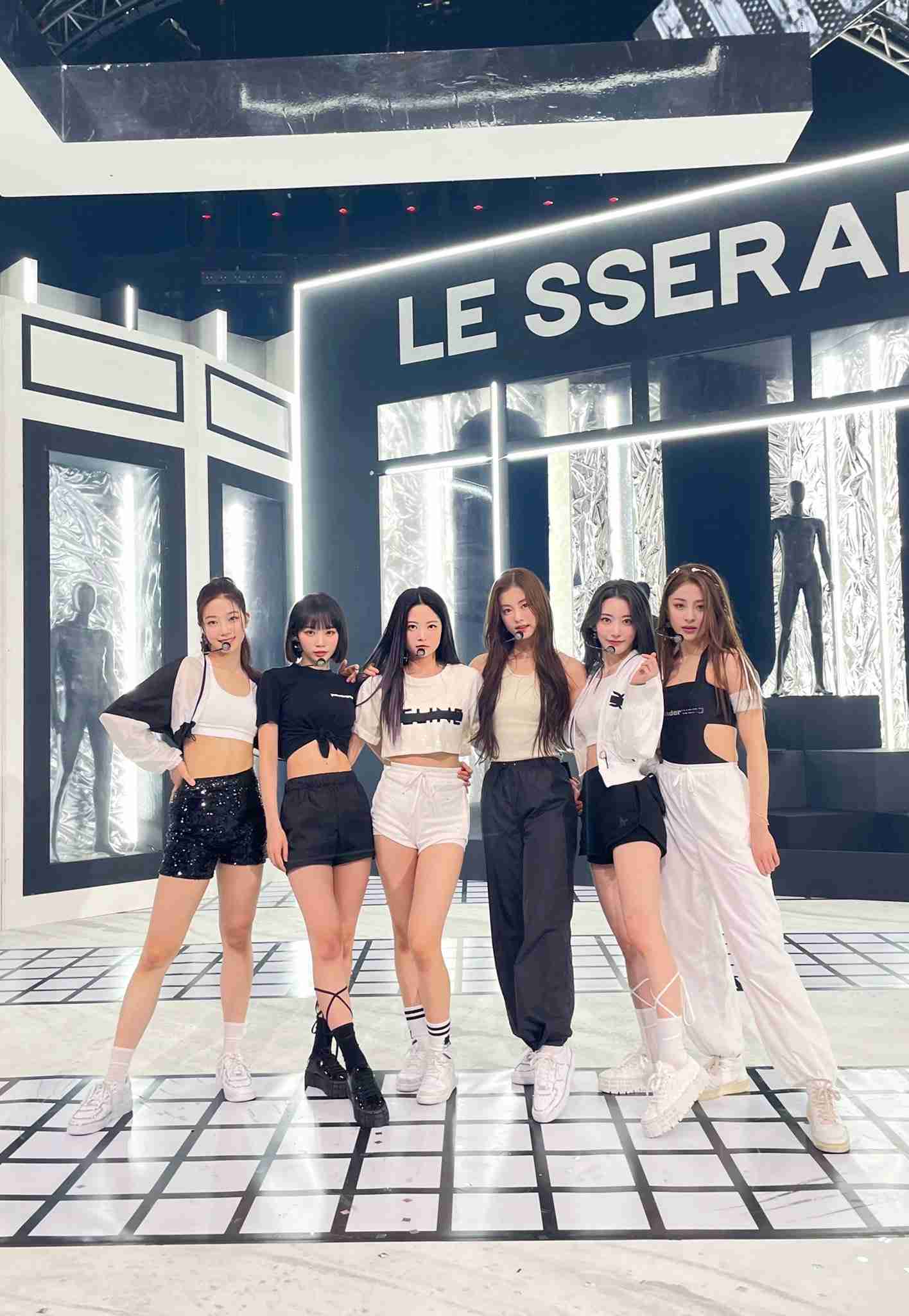 韓国でアイドル活動の宮脇咲良、印象激変の最新ショットが大反響