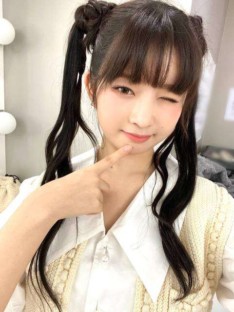韓国でアイドル活動の宮脇咲良、印象激変の最新ショットが大反響