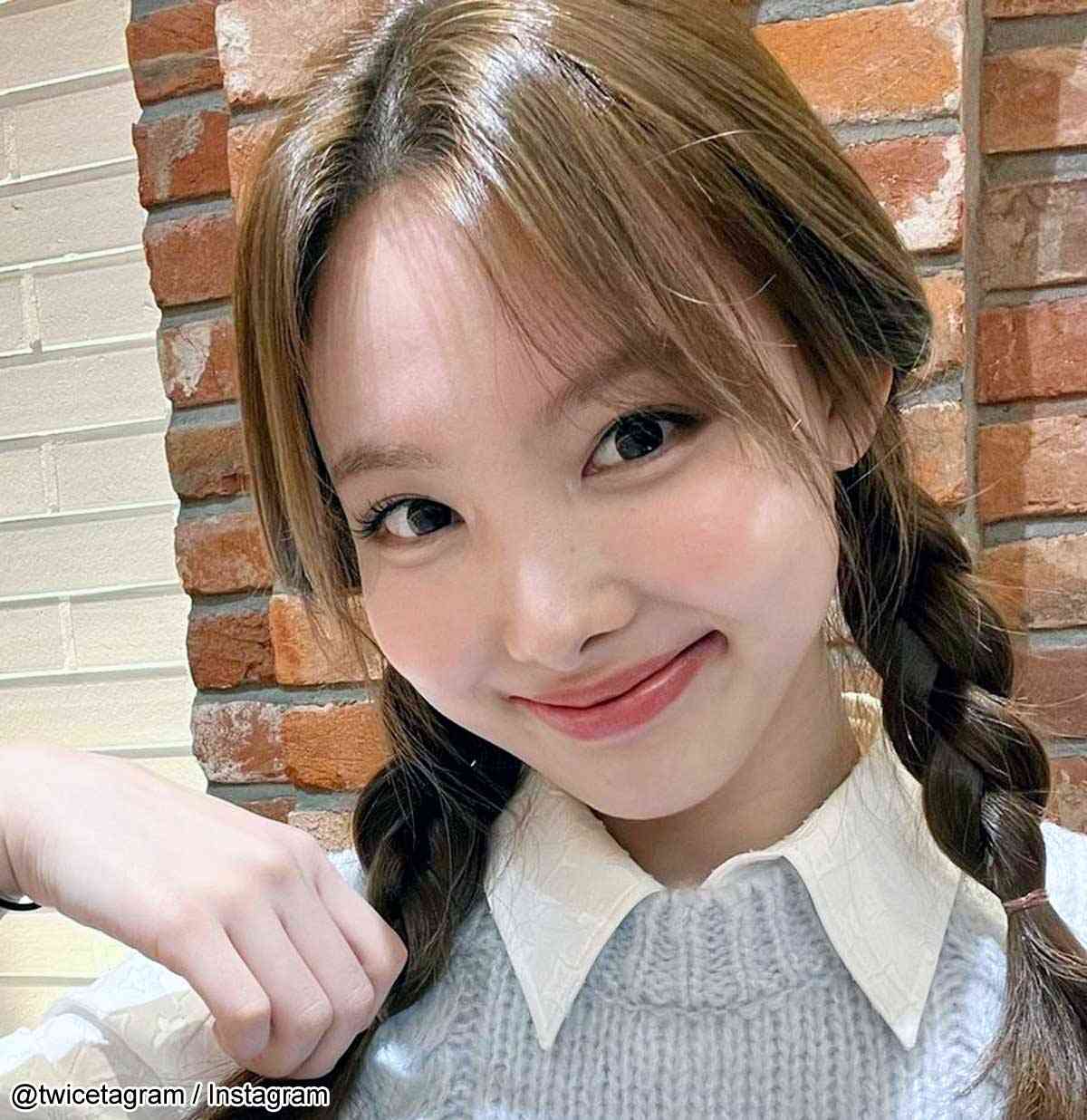 韓国でアイドル活動の宮脇咲良、印象激変の最新ショットが大反響