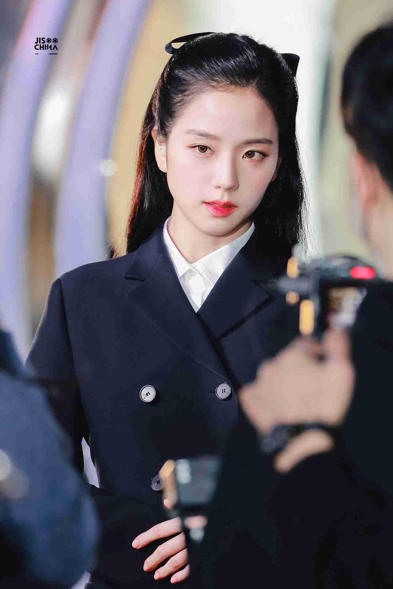 韓国でアイドル活動の宮脇咲良、印象激変の最新ショットが大反響