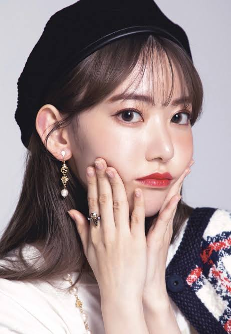 韓国でアイドル活動の宮脇咲良、印象激変の最新ショットが大反響