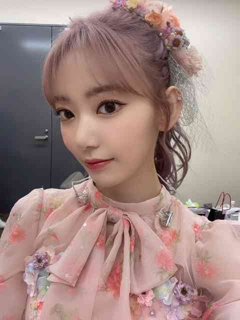 韓国でアイドル活動の宮脇咲良、印象激変の最新ショットが大反響
