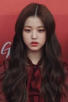 韓国でアイドル活動の宮脇咲良、印象激変の最新ショットが大反響