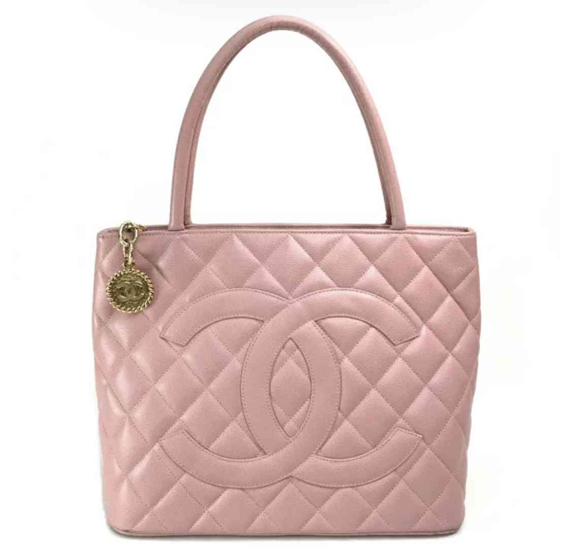 バッグが大好きです👜