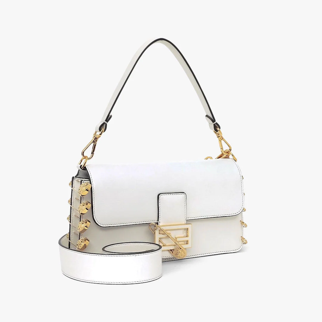バッグが大好きです👜