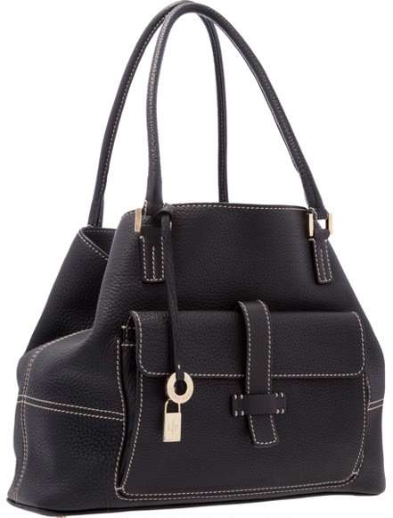 バッグが大好きです👜