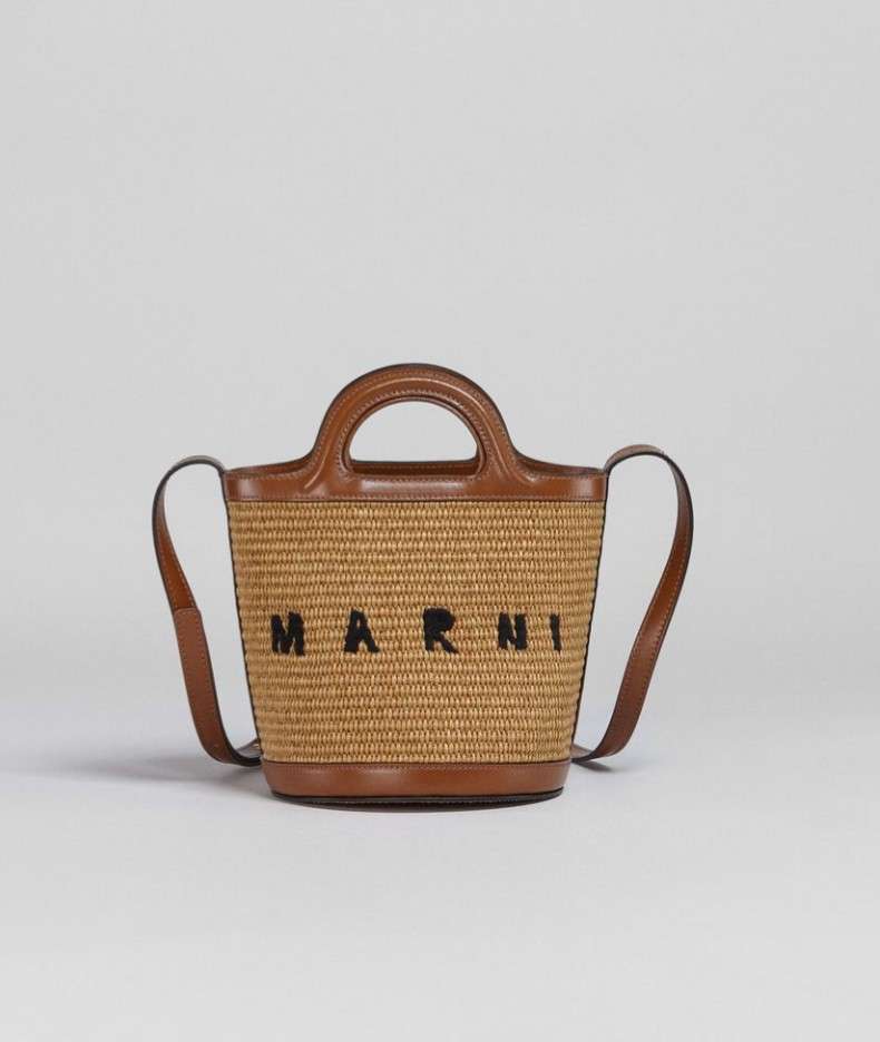 バッグが大好きです👜