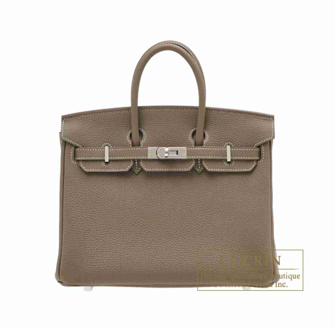 バッグが大好きです👜