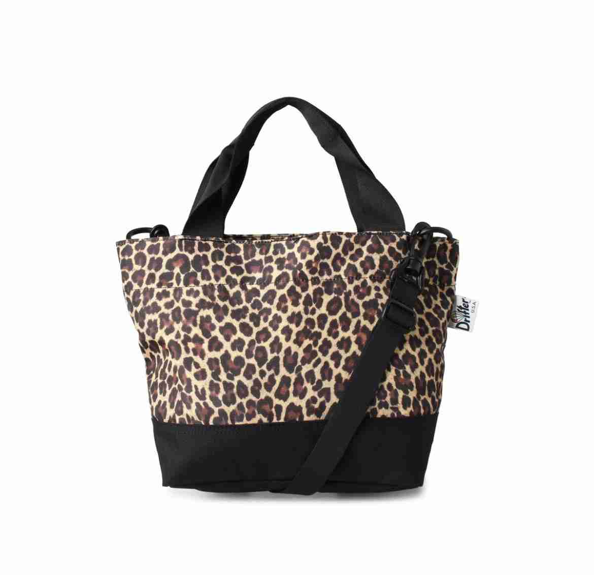 バッグが大好きです👜