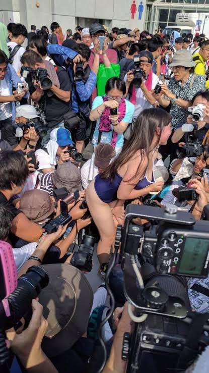 公式カメラマンが不適切対応、コスプレイベント運営が謝罪　参加者告発で発覚「指導を徹底いたします」