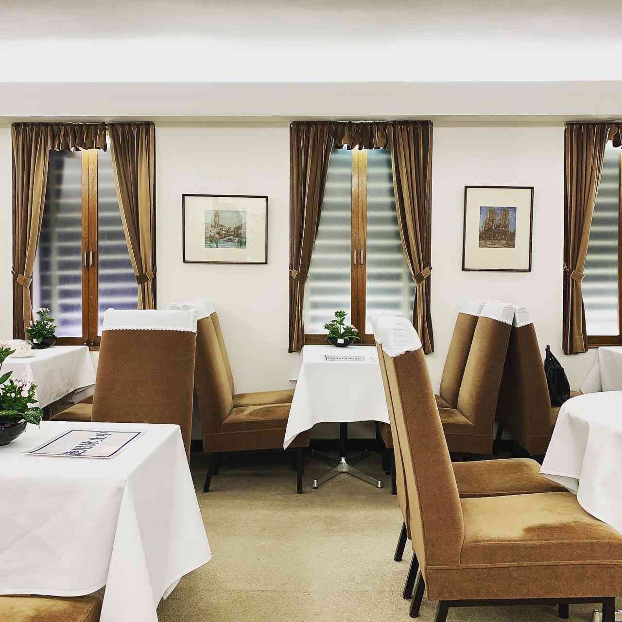 レトロな喫茶店や洋食屋あるある