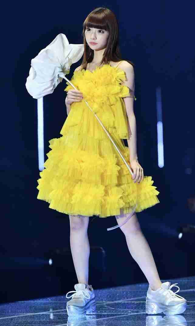 荻野由佳、ホリプロ退社を発表　「思い切ってここで一度リセット」と思い明かす