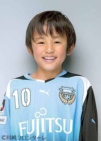 サッカー日本代表　久保建英にアクシデント　左足首を痛め練習を切り上げる