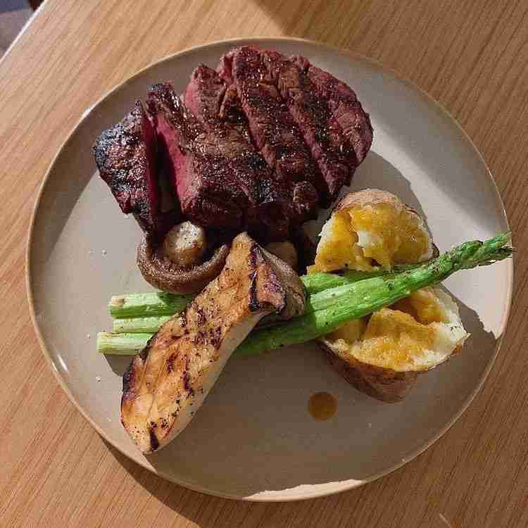 食欲そそる料理写真