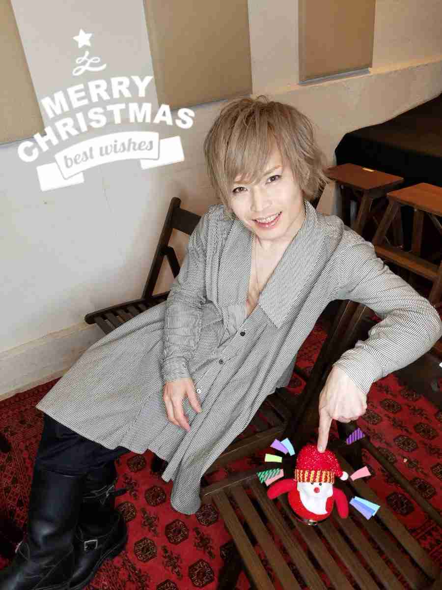 ラクリマ・クリスティーのギタリストKOJIさん死去、49歳　食道がん