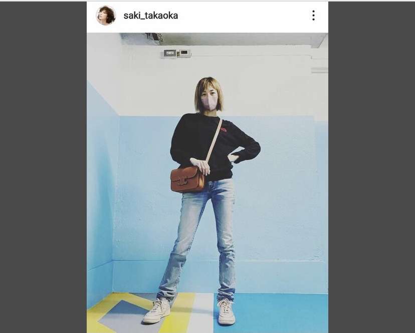 高岡早紀、「新しい靴を履いてお出かけ」の日の私服姿が「超絶かわゆい」「全てが完璧」と反響