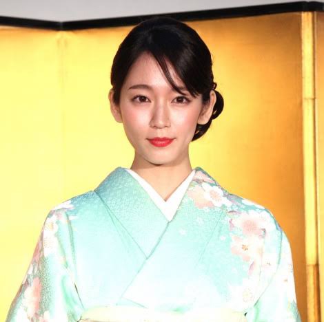 吉岡里帆　“おひとり様ご飯”でついやってしまうこと「めちゃくちゃ好きなんですよ」