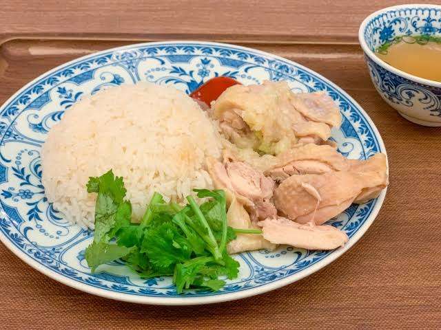 鶏肉メニューに走る牛丼店　輸入牛肉の高騰で牛丼・牛めし値上げラッシュの中、人気集まる