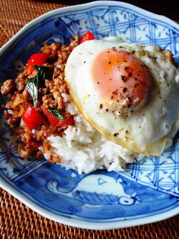 鶏肉メニューに走る牛丼店　輸入牛肉の高騰で牛丼・牛めし値上げラッシュの中、人気集まる