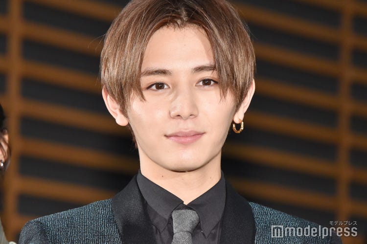 山田涼介　二重人格に挑戦　人気漫画「親愛なる僕へ殺意をこめて」ドラマ化