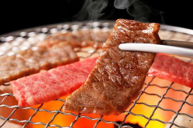 焼肉屋で注文する量