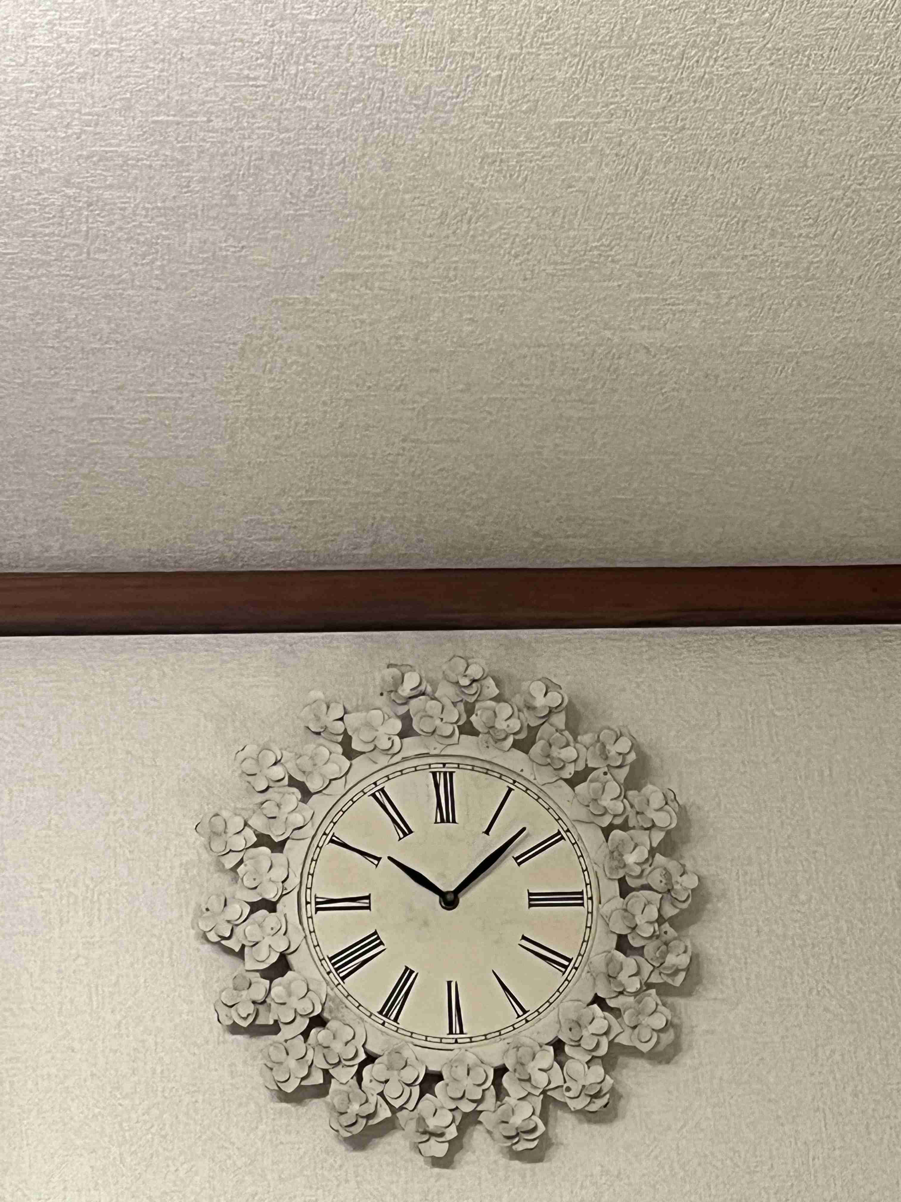 ガル民の部屋の掛け時計みせて〜！