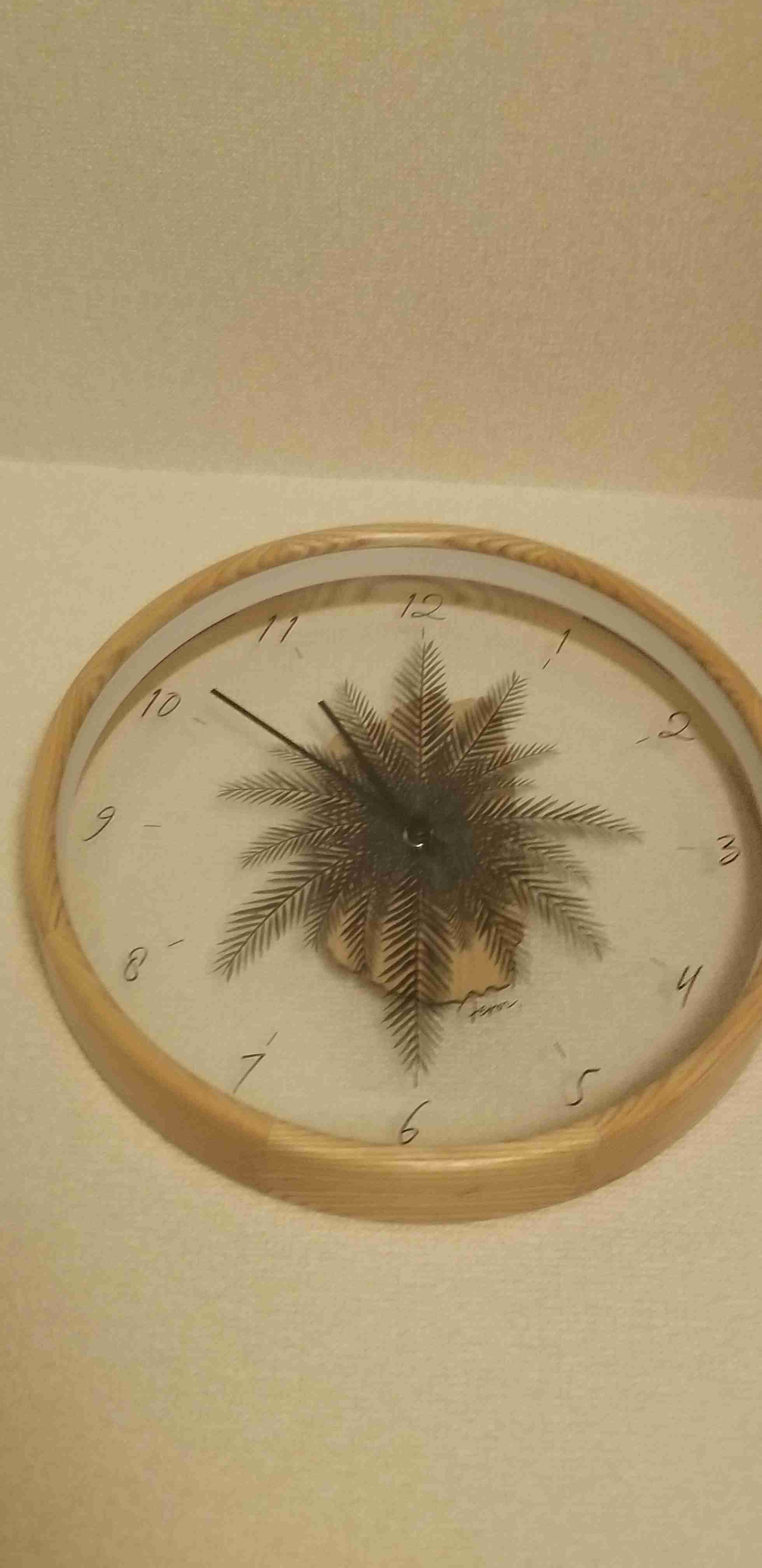 ガル民の部屋の掛け時計みせて〜！