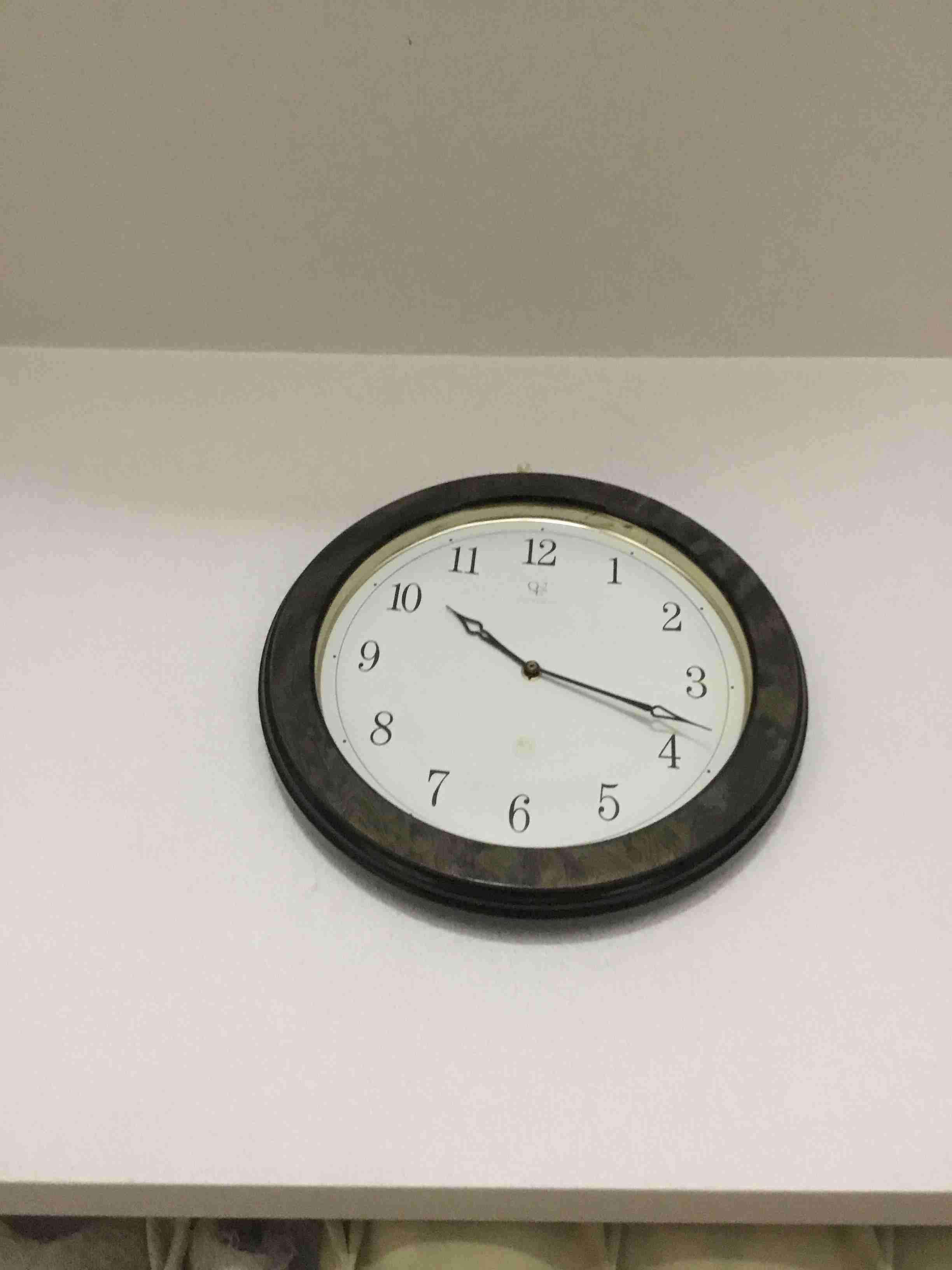 ガル民の部屋の掛け時計みせて〜！