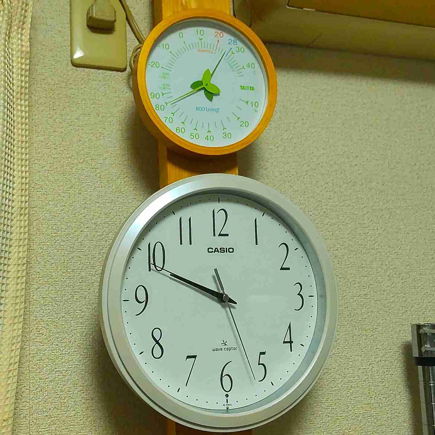 ガル民の部屋の掛け時計みせて〜！