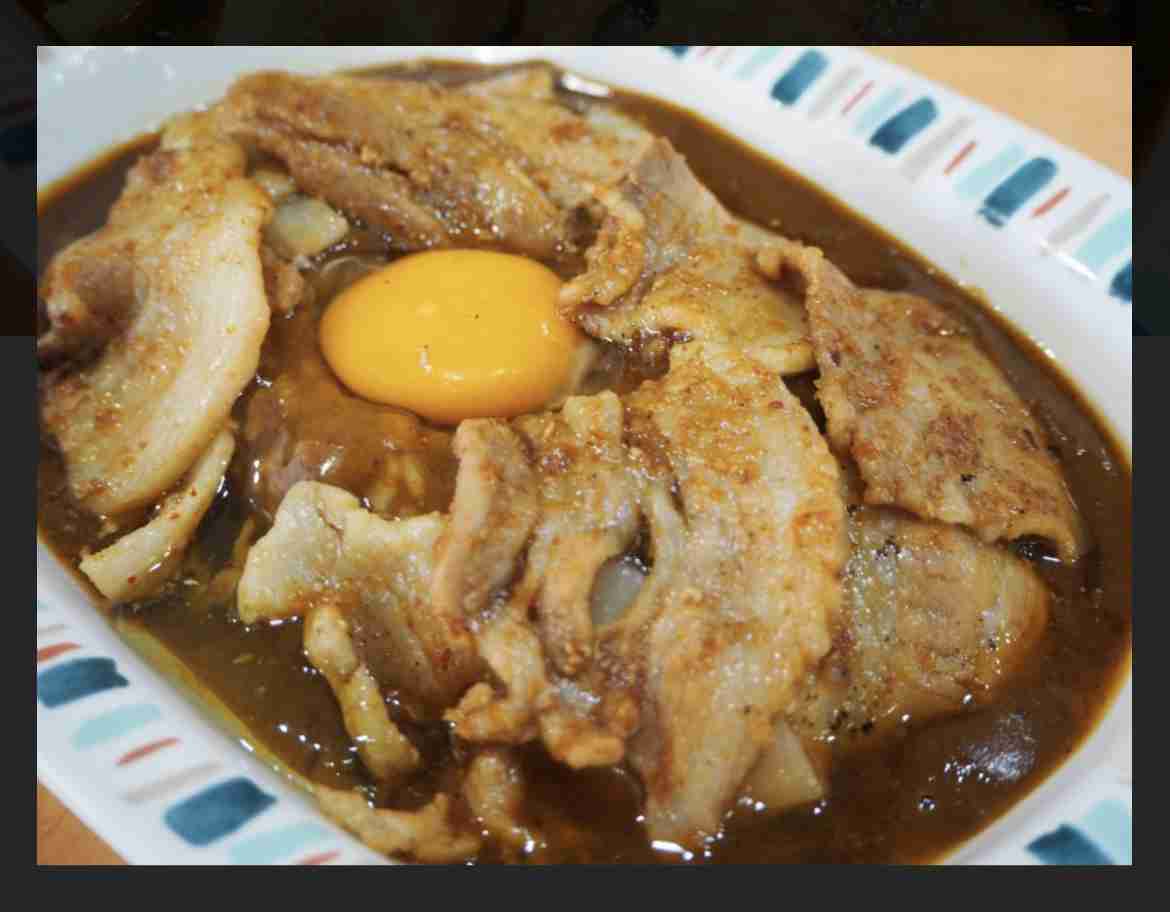 北川景子「カレーに生卵は欠かせない」SNSで賛否両論「関西人って入れるよね」「カレーじゃなくなる」