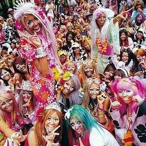 学生時代の変な思い出、変なエピソード、ありますか？