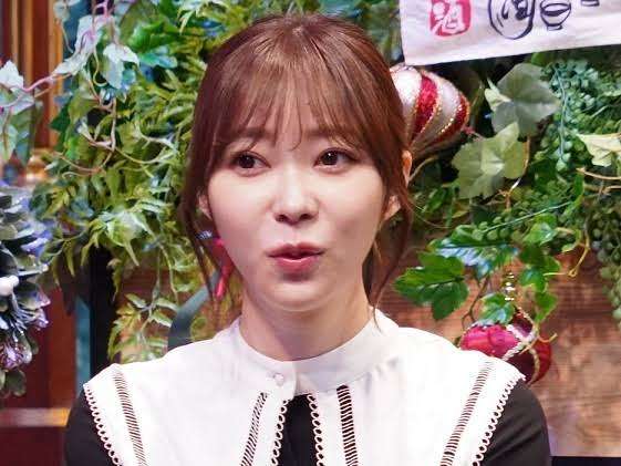 「デカすぎる」「コラ画像みたい笑」　指原莉乃、新しい家族を報告...先住猫との比較に「衝撃受けてます」