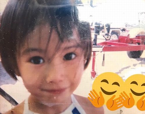 山本舞香 Tシャツまくり超美くびれ披露「腹筋どうなってる」「その腹筋に憧れる」と反響