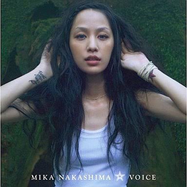 中島美嘉、腕のタトゥーちら見せの最新ショットに「素敵」「サイコーに美人」とファン歓喜