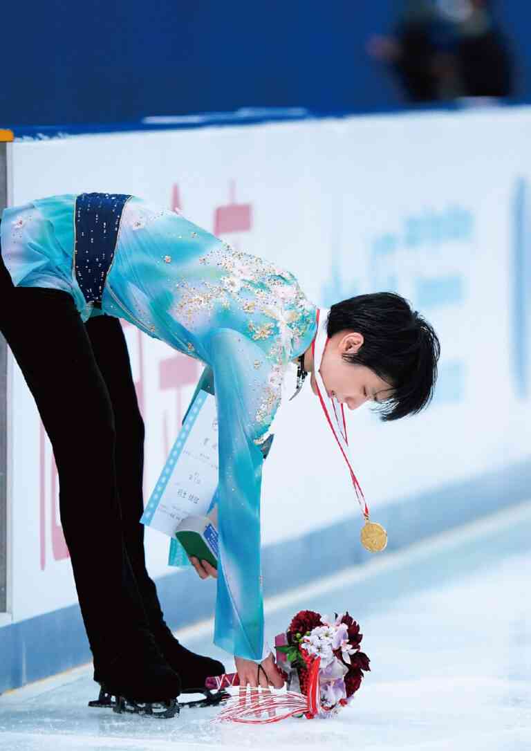 羽生結弦の“最新ショット”織田信成が投稿　世界中のファン興奮「So happy to see YUZU」