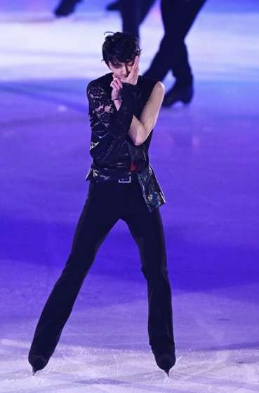 羽生結弦の“最新ショット”織田信成が投稿　世界中のファン興奮「So happy to see YUZU」