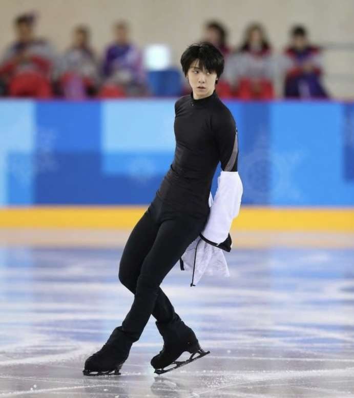 羽生結弦の“最新ショット”織田信成が投稿　世界中のファン興奮「So happy to see YUZU」