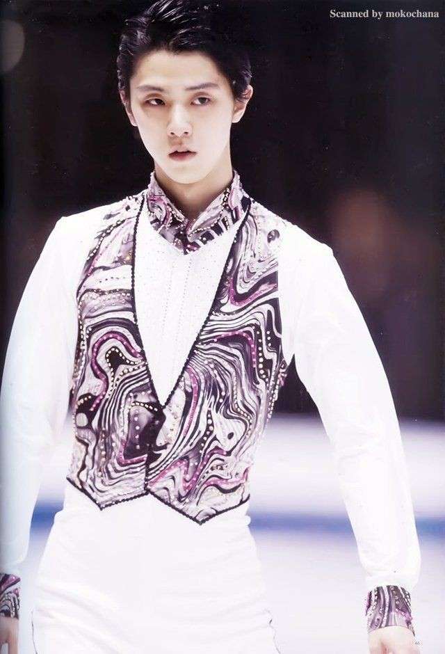 羽生結弦の“最新ショット”織田信成が投稿　世界中のファン興奮「So happy to see YUZU」