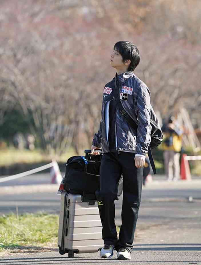 羽生結弦の“最新ショット”織田信成が投稿　世界中のファン興奮「So happy to see YUZU」