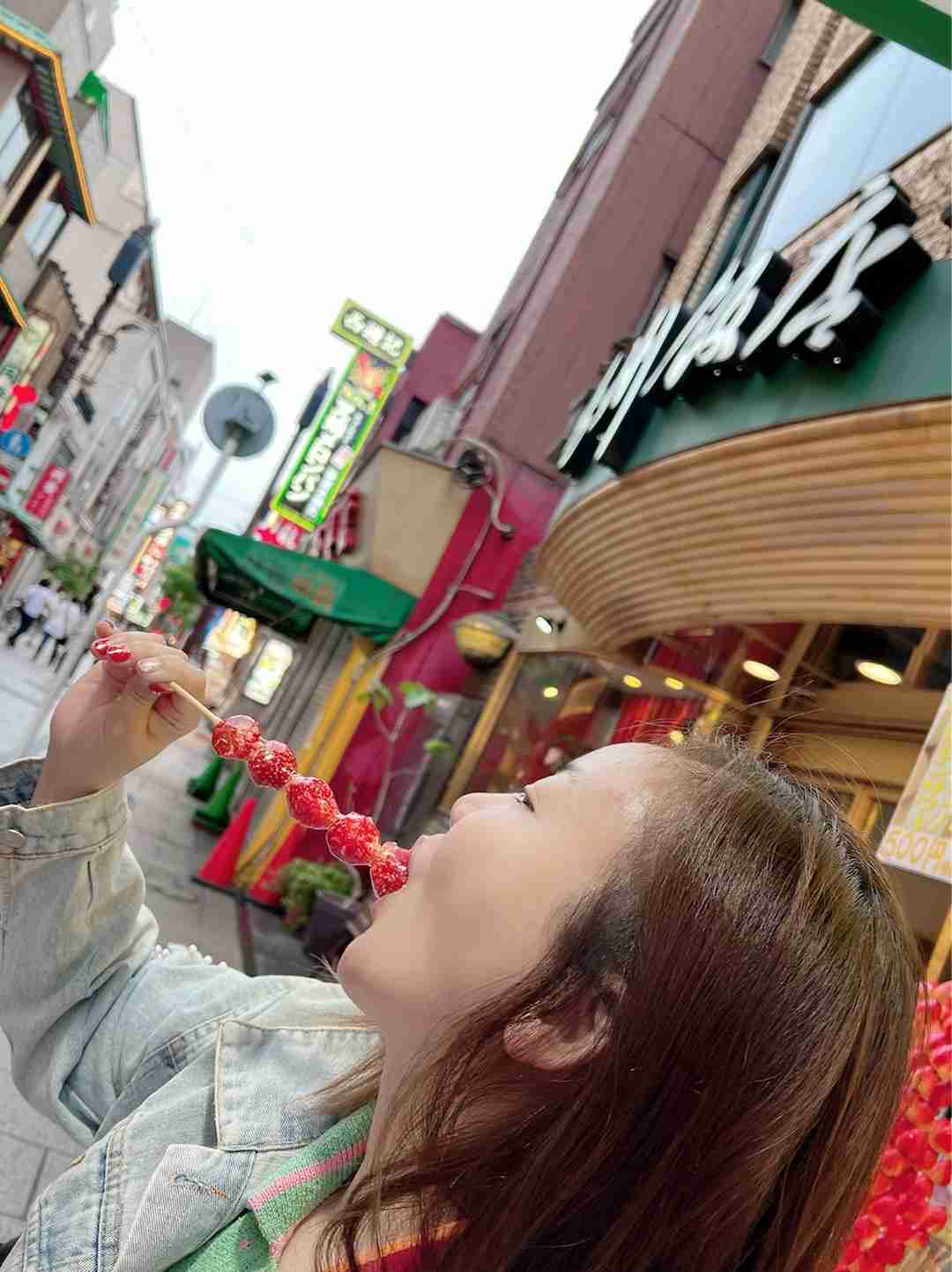 4月に25キロ減の華原朋美　いちご飴→フカヒレなど中華→いちご飴「また食べちゃった」