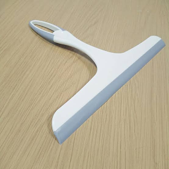 風呂場のピンク汚れ