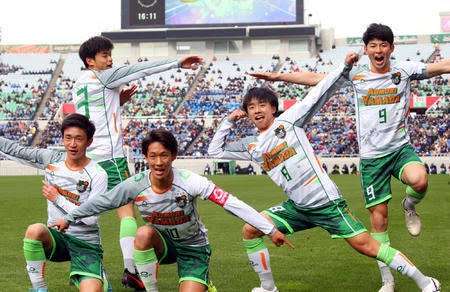 【何の意味がある?】決めポーズが集まるトピ