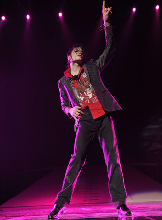 【何の意味がある?】決めポーズが集まるトピ